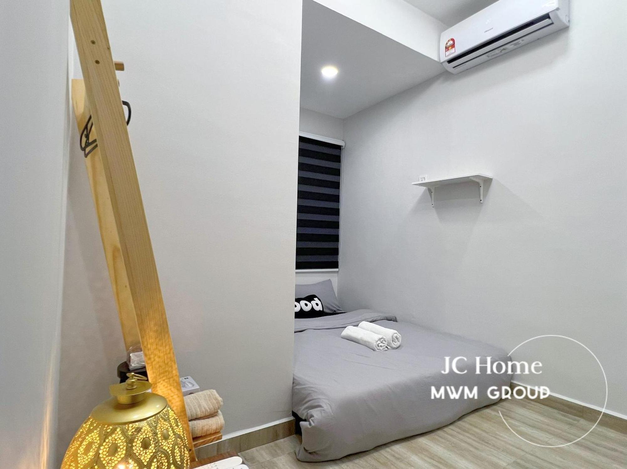 Apartment In Jalan Rusa Walk To Ksl Jchome By Mwm *
